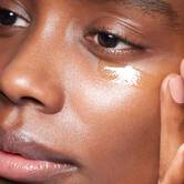 Dosering af eye gel