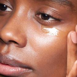 Dosering af eye gel