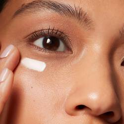 A.G.E. Advanced Eye mod mørke rande